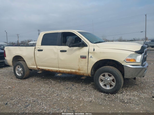 44865636 :رقم المزاد ، 3D7UT2CL2BG523826 vin ، 2011 Ram Ram 2500 Slt مزاد بيع
