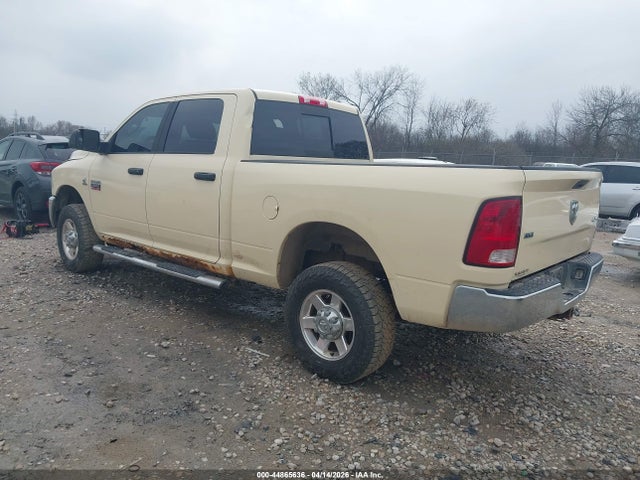 44865636 :رقم المزاد ، 3D7UT2CL2BG523826 vin ، 2011 Ram Ram 2500 Slt مزاد بيع