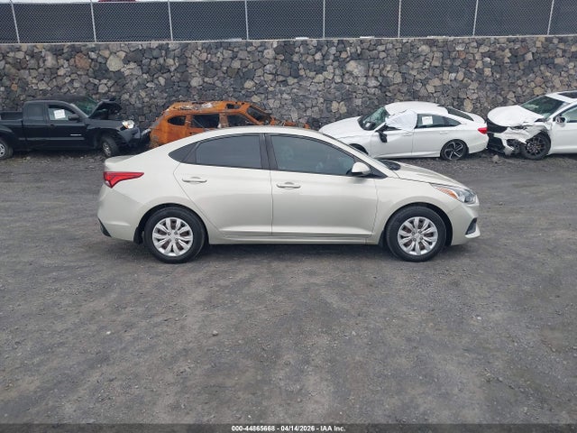3KPC24A31KE063688 Hyundai ACCENT SE