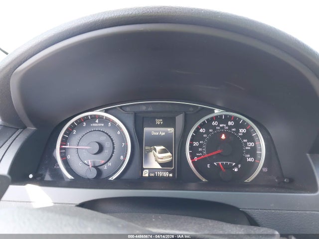 4T1BF1FK5HU661464 Toyota CAMRY SE