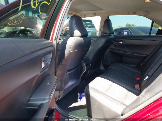 4T1BF1FK5HU661464 Toyota CAMRY SE