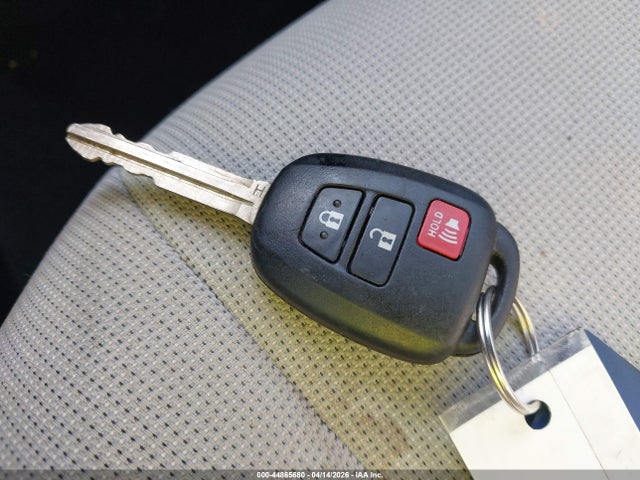 Aukcja sprzedaży 2022 Toyota Corolla Cross L, vin: 7MUAAAAG8NV017142, numer aukcji: 44865680