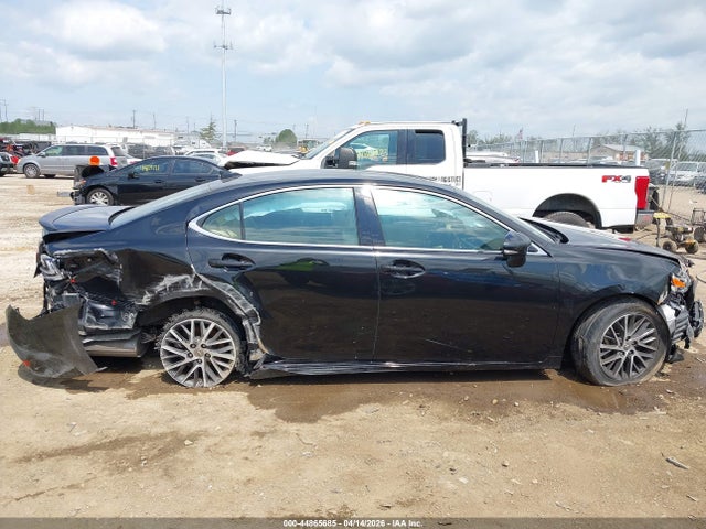 2017 Lexus Es 350 მანქანა იყიდება აუქციონზე, vin: 58ABK1GG4HU061128, აუქციონის ნომერი: 44865685