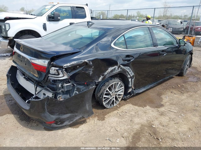 2017 Lexus Es 350 მანქანა იყიდება აუქციონზე, vin: 58ABK1GG4HU061128, აუქციონის ნომერი: 44865685