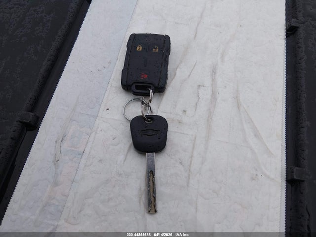 1GCVKREC8FZ396755 Chevrolet Silverado 1500 1lt