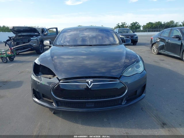 Продаж на аукціоні авто 2014 Tesla Model S P85, vin: 5YJSA1H18EFP60758, номер лоту: 44865691