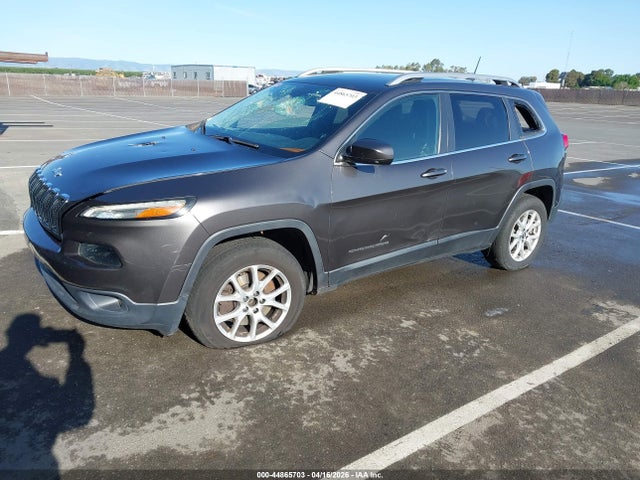 44865703 :رقم المزاد ، 1C4PJMCB8GW155970 vin ، 2016 Jeep Cherokee Latitude مزاد بيع