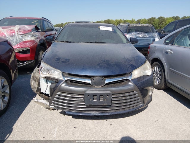 Aukcja sprzedaży 2017 Toyota Camry Le, vin: 4T1BF1FK2HU716999, numer aukcji: 44865706