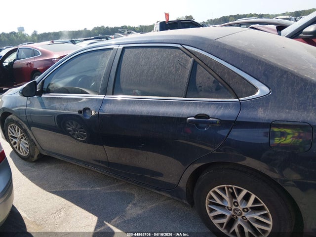 Aukcja sprzedaży 2017 Toyota Camry Le, vin: 4T1BF1FK2HU716999, numer aukcji: 44865706