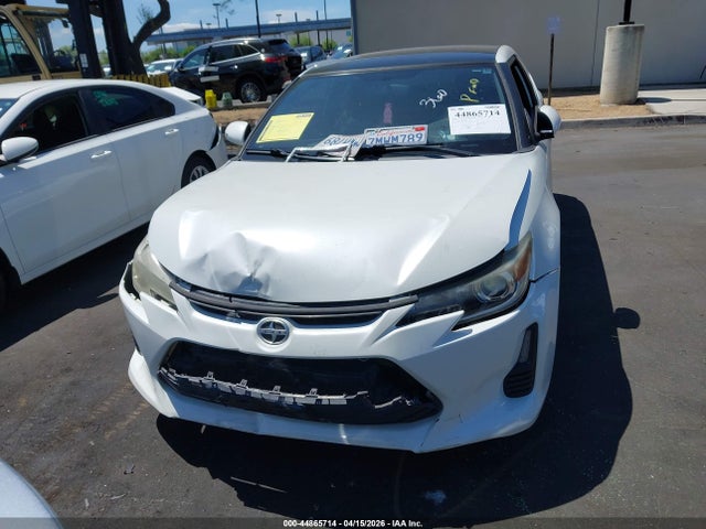 Scion TC 2016 JTKJF5C76GJ014118 Image 12