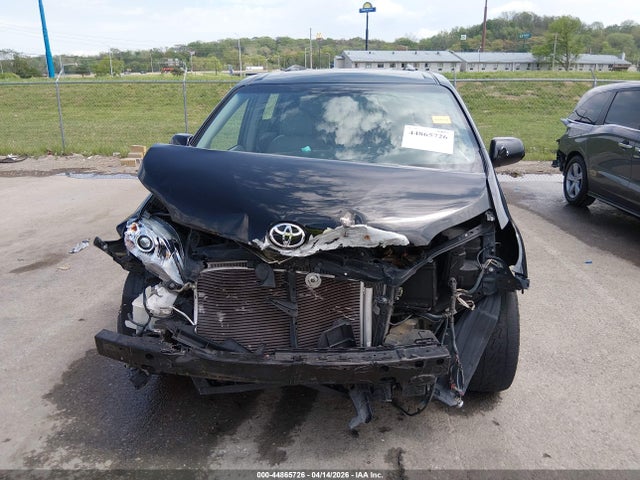 Продаж на аукціоні авто 2016 Toyota Sienna Xle 8 Passenger, vin: 5TDYK3DCXGS734395, номер лоту: 44865726