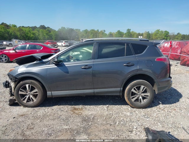 Продаж на аукціоні авто 2016 Toyota Rav4 Xle, vin: JTMWFREV3GD082343, номер лоту: 44865742