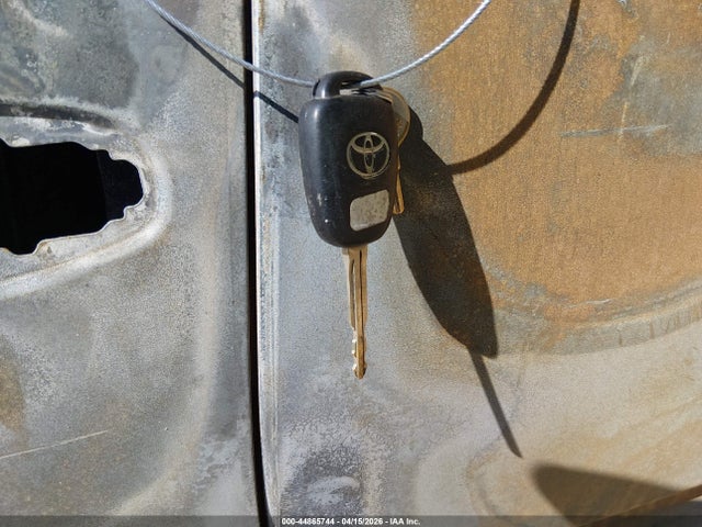 44865744 :رقم المزاد ، 5TFCZ5ANXJX132718 vin ، 2018 Toyota Tacoma Sr5 V6 مزاد بيع