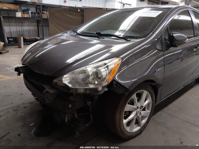 Auction sale of the 2013 Toyota Prius C Four, vin: JTDKDTB32D1041316, lot number: 44865769