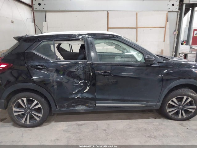 2020 Nissan Kicks Sr Xtronic Cvt მანქანა იყიდება აუქციონზე, vin: 3N1CP5DV3LL551965, აუქციონის ნომერი: 44865779
