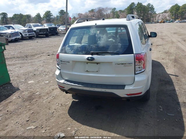 Продажа на аукционе авто 2011 Subaru Forester 2.5x, vin: JF2SHABC5BH702240, номер лота: 44865785