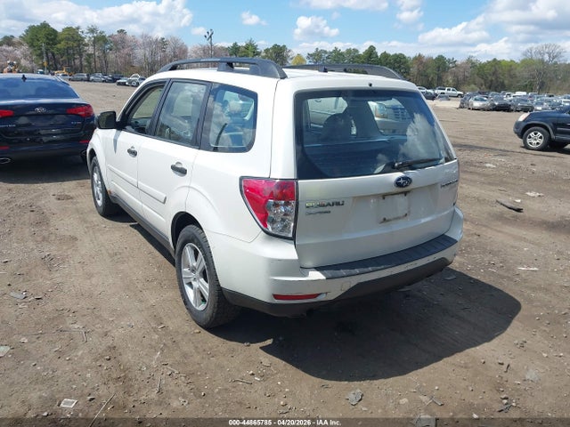 Продажа на аукционе авто 2011 Subaru Forester 2.5x, vin: JF2SHABC5BH702240, номер лота: 44865785