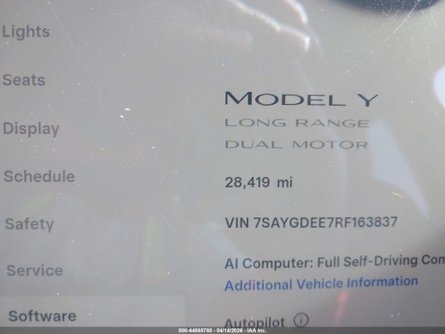2024 Tesla Model Y Long Range Dual Motor All-wheel Drive მანქანა იყიდება აუქციონზე, vin: 7SAYGDEE7RF163837, აუქციონის ნომერი: 44865788