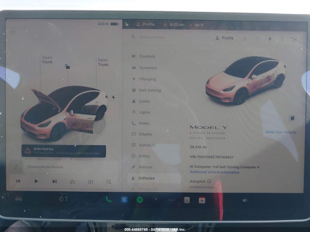 2024 Tesla Model Y Long Range Dual Motor All-wheel Drive მანქანა იყიდება აუქციონზე, vin: 7SAYGDEE7RF163837, აუქციონის ნომერი: 44865788
