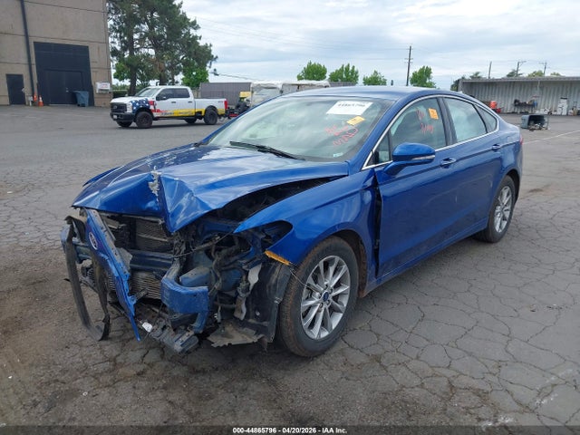 Ford FUSION SE 2017 3FA6P0T93HR322925 Image 2