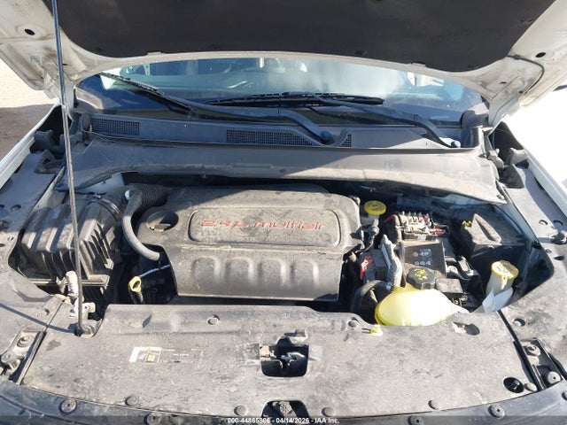 3C4NJCBB8JT502861 Jeep Compass Altitude Fwd