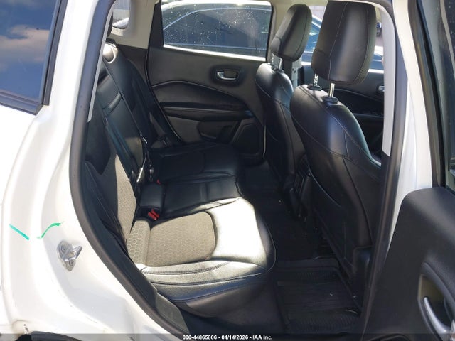 3C4NJCBB8JT502861 Jeep Compass Altitude Fwd