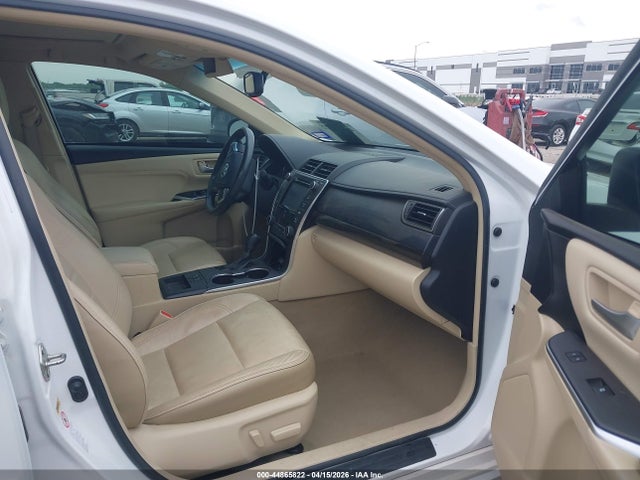 44865822 :رقم المزاد ، 4T1BF1FK7HU726007 vin ، 2017 Toyota Camry Xle مزاد بيع