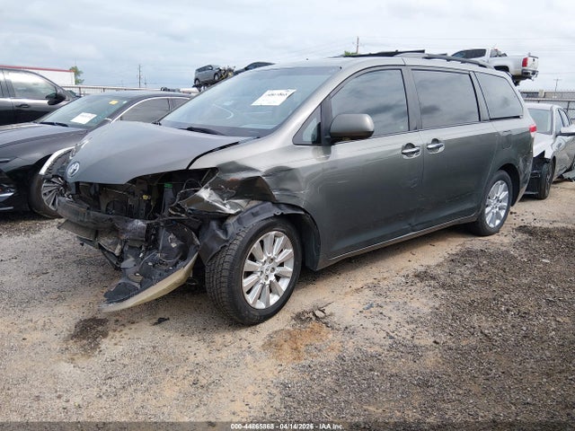 44865868 :رقم المزاد ، 5TDYK3DC0BS016251 vin ، 2011 Toyota Sienna Limited V6 مزاد بيع
