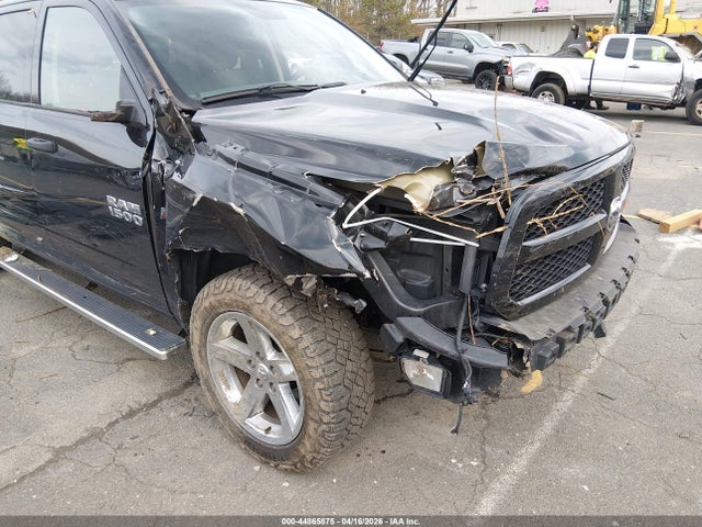 Aukcja sprzedaży 2017 Ram 1500 Express  4x4 5'7 Box, vin: 3C6RR7KT8HG797268, numer aukcji: 44865875