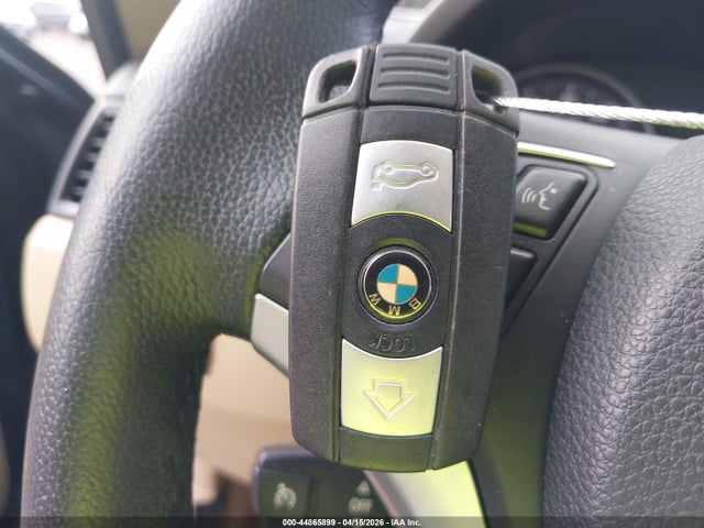 Продажа на аукционе авто 2015 Bmw X1 Xdrive28i, vin: WBAVL1C53FVY37120, номер лота: 44865899