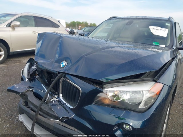 Продажа на аукционе авто 2015 Bmw X1 Xdrive28i, vin: WBAVL1C53FVY37120, номер лота: 44865899