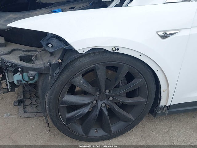 5YJXCBE2XGF019386 Tesla Model X 60d/70d/75d/90d/p100d