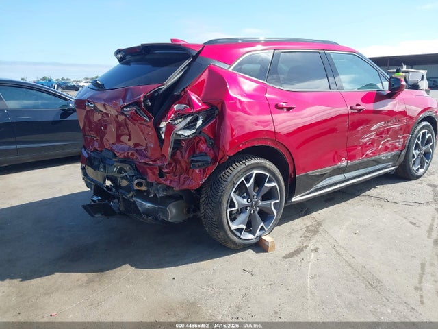 3GNKBJRS4KS668061 Chevrolet BLAZER RS