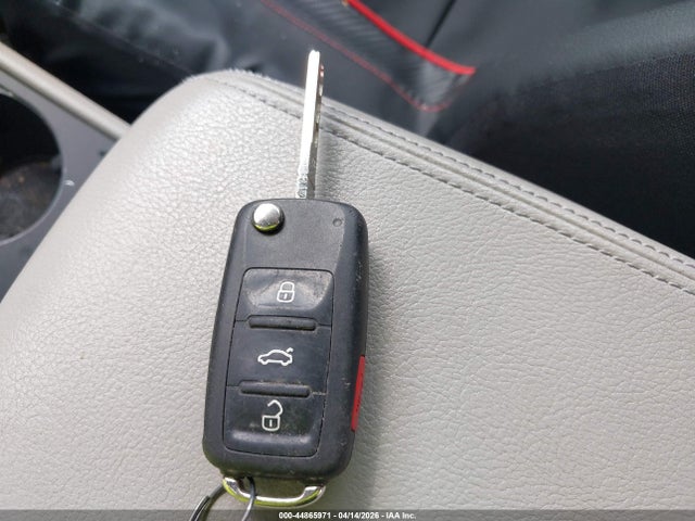 44865971 :رقم المزاد ، 1VWAS7A34GC045545 vin ، 2016 Volkswagen Passat 1.8t S مزاد بيع