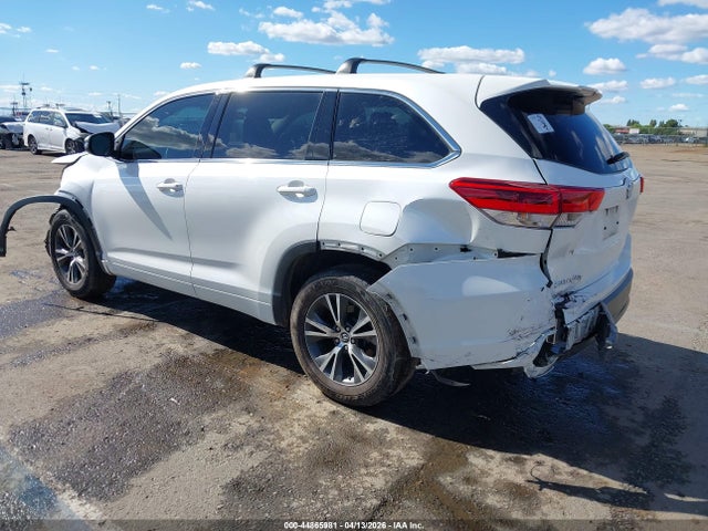 5TDZARFH4HS023487 Toyota Highlander Le