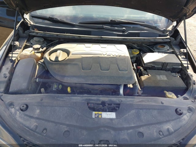 2016 Chrysler 200 S მანქანა იყიდება აუქციონზე, vin: 1C3CCCDG2GN122342, აუქციონის ნომერი: 44866001