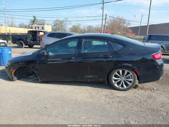 2016 Chrysler 200 S მანქანა იყიდება აუქციონზე, vin: 1C3CCCDG2GN122342, აუქციონის ნომერი: 44866001