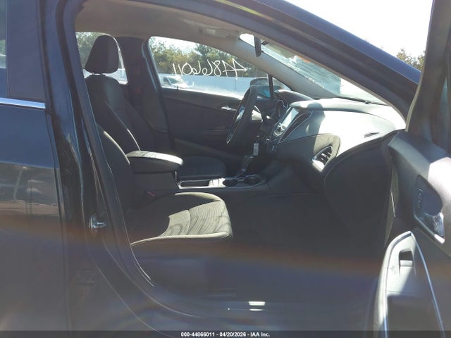 Продажа на аукционе авто 2018 Chevrolet Cruze Lt Auto, vin: 1G1BE5SM1J7163801, номер лота: 44866011