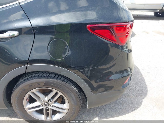Aukcja sprzedaży 2017 Hyundai Santa Fe Sport 2.4l, vin: 5XYZU3LB1HG455648, numer aukcji: 44866016