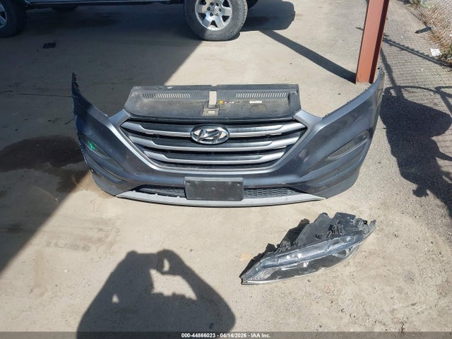 KM8J33A21HU525839 Hyundai Tucson Sport
