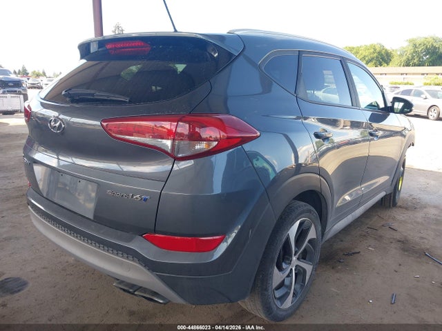 KM8J33A21HU525839 Hyundai Tucson Sport