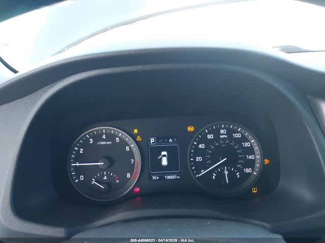 KM8J33A21HU525839 Hyundai Tucson Sport