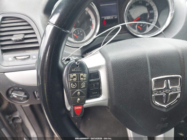 44866051 :رقم المزاد ، 2C4RDGEG9GR249228 vin ، 2016 Dodge Grand Caravan R/t مزاد بيع