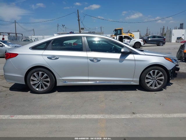 Hyundai Sonata Sport 2015 5NPE34AF4FH095861 Image 14