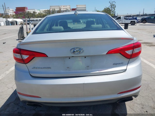 Hyundai Sonata Sport 2015 5NPE34AF4FH095861 Image 17