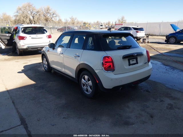 2017 MINI HARDTOP WMWXU1C39H2F78001 Photo 2