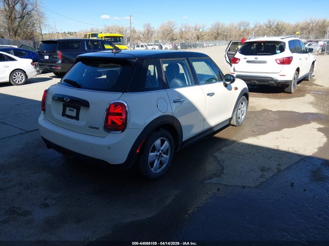 2017 MINI HARDTOP WMWXU1C39H2F78001 Photo 3