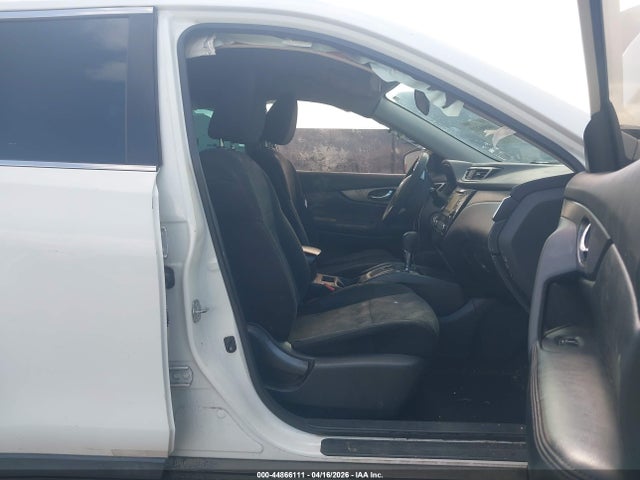 Продажа на аукционе авто 2016 Nissan Rogue S/sl/sv, vin: 5N1AT2MV7GC823722, номер лота: 44866111