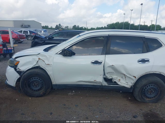 Продажа на аукционе авто 2016 Nissan Rogue S/sl/sv, vin: 5N1AT2MV7GC823722, номер лота: 44866111