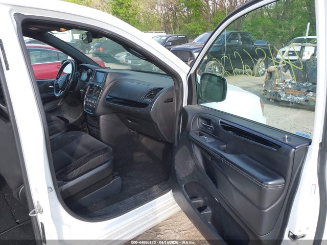 Продажа на аукционе авто 2018 Dodge Grand Caravan Se Plus, vin: 2C4RDGBG9JR355710, номер лота: 44866120